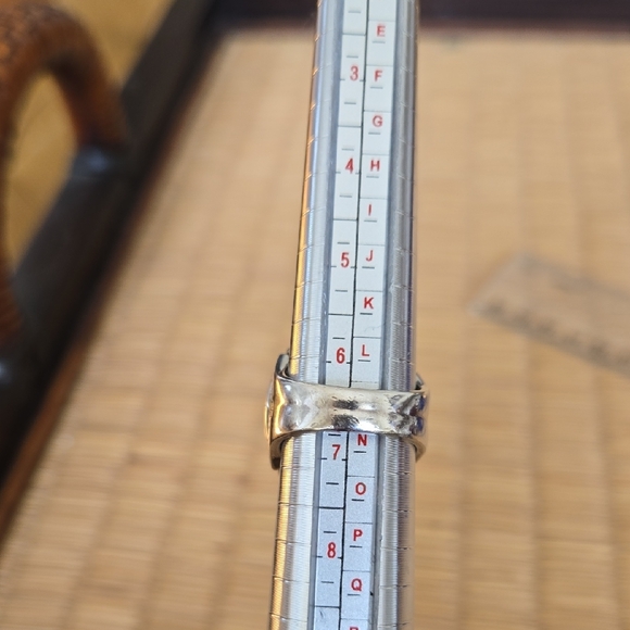 TACORI 925 Silver Ring with Black Hematite Faceted Cushion Cut Stone - Picture 9 of 10